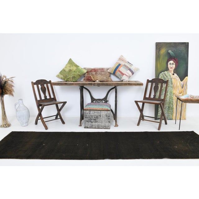 Washed In Super Condition And Ready To Use. Ft Size: 9'12"x2'8" Cm Size: 304x82