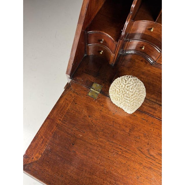 English Secretary in Teak, 18th Century For Sale - Image 15 of 18