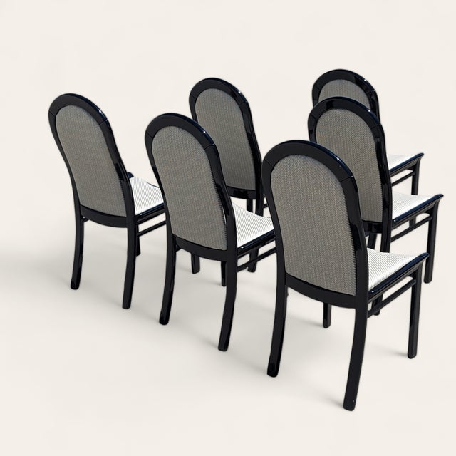 1980s Set of Six Italian Postmodern Dining Chairs – Black Lacquer and Solid Wood, 1980s For Sale - Image 5 of 18