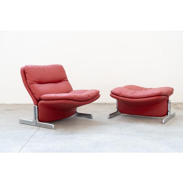 Set of Lounge Chair and Footrest in Red Leather by Vitelli e Ammannati for Brunati, 1970s-1980s For Sale - Image 3 of 18