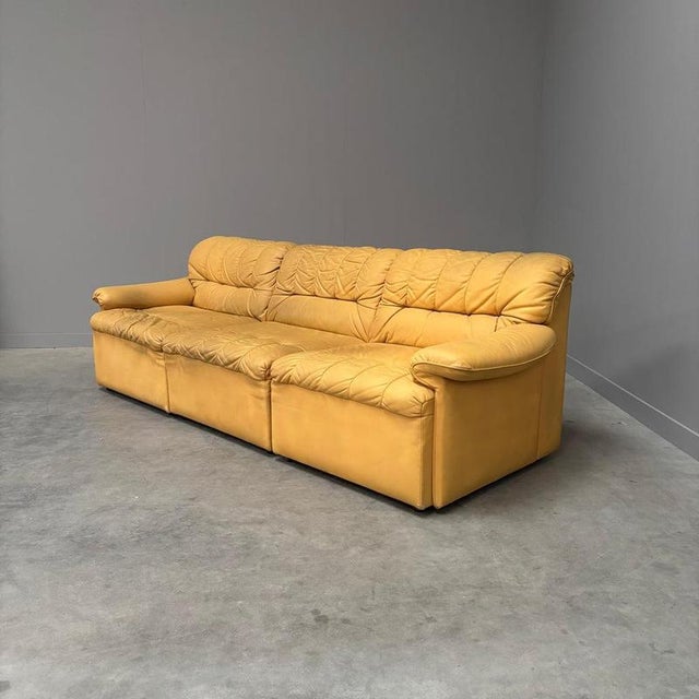 Yellow Leather Lounge Sofa from Laauser, 1970s For Sale - Image 5 of 16
