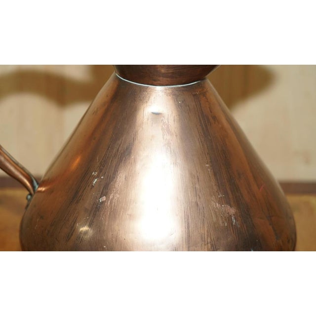 Copper Victorian Hallmarked & Stamped 2 Gallon Copper & Brass Pitcher For Sale - Image 8 of 16