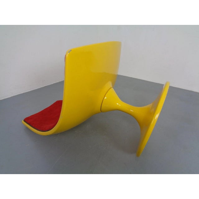 Italian Fiberglass Swivel Chair, 1960s For Sale - Image 16 of 18