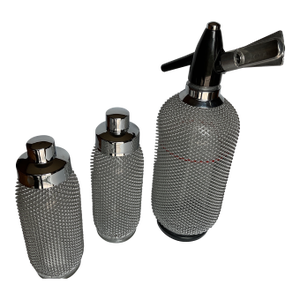 Vintage 1980s Czechoslovakian Merkuria Mesh Cocktail Shakers & Matching Large Siphon Bottle Bar Ware Set.