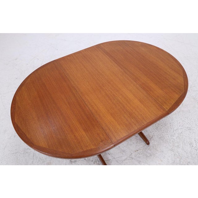 Mid-Century Danish Extendable Teak Coffee Table For Sale - Image 10 of 18