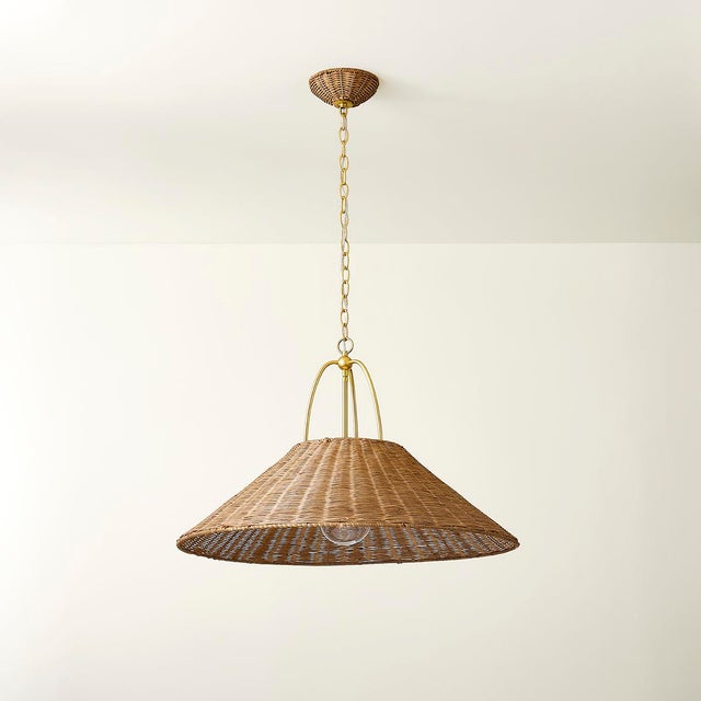 The Davida pendant takes a heritage silhouette and gives it an update with contemporary materiality. Woven from Natural...