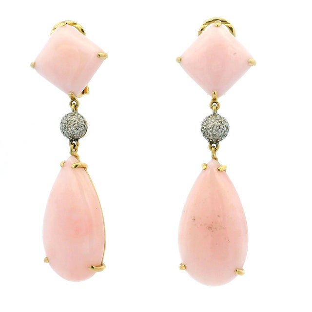 Vintage 1980s 18k Gold Pink Coral and Diamond Drop Earrings, Pair For Sale - Image 10 of 11