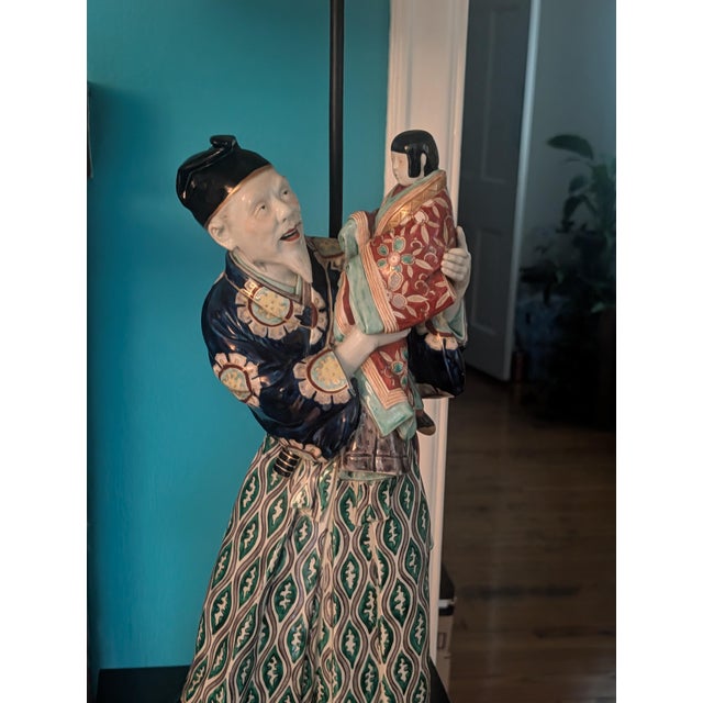 1940s 1940s Lamp With Japanese Ceramic Figurine Mounted on a Turned Wooden Base For Sale - Image 5 of 6