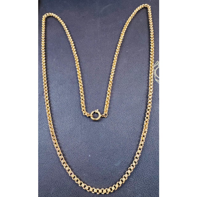 Vintage 18 Karat solid Yellow Gold 30 Gm, Link Chain, 3.6 mm Necklace, 28 " Long For Sale - Image 4 of 18