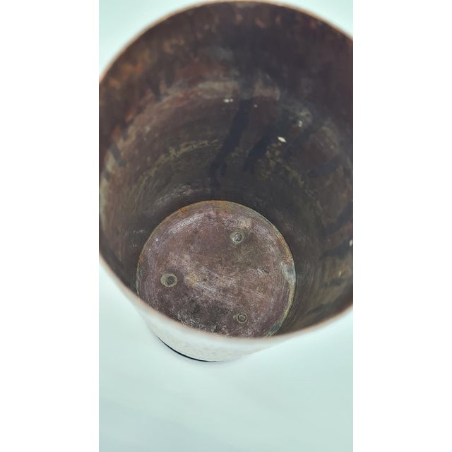 1960s Brutalist Vase, Copper, Black Steel, Germany, 1960s. For Sale - Image 5 of 7