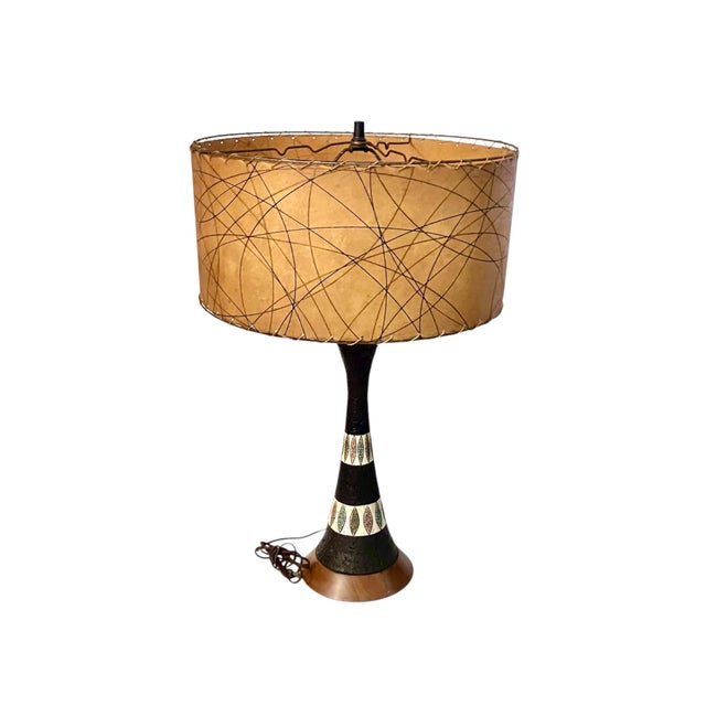 Mid-Century Quartite Creative Corporation Ceramic Textured Cone Table Lamp With Geometric Design on Wood Base With Fiberglass Whipstitched Shade For Sale - Image 10 of 12