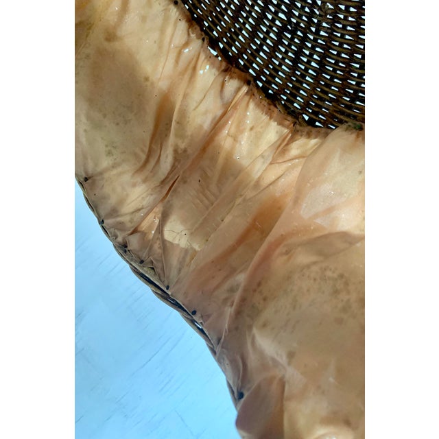 Early 20th Century Arts & Crafts Heywood-Wakefield Antique Wicker Table Lamp W/ Silk Underlay on Mushroom Shaped Shade For Sale - Image 10 of 12