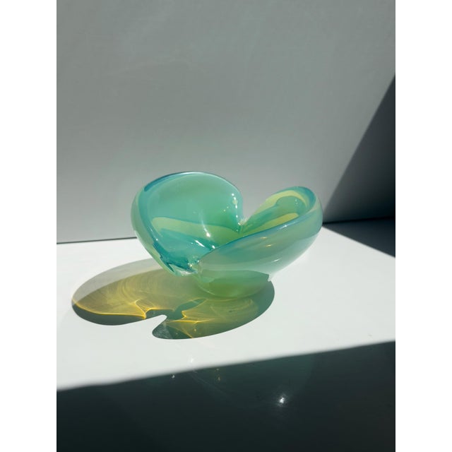 Mid-Century Modern Vintage Murano Uranium Glass Ashtray, Italy, 1950s For Sale - Image 3 of 6