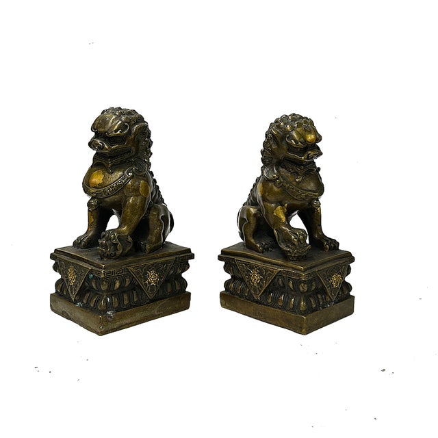 1980s Pair Vintage Copper Color Metal Rustic Fengshui Foo Dog Lions Figures For Sale - Image 5 of 9