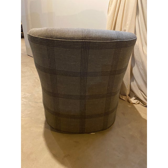 Sherrill Furniture Sherrill Upholstered Swivel Club Chair For Sale - Image 4 of 8