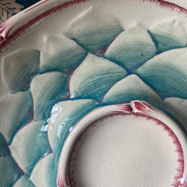 French Majolica Artichoke Asparagus Plate from Sarreguemines, 1900, Set of 2 For Sale - Image 3 of 11