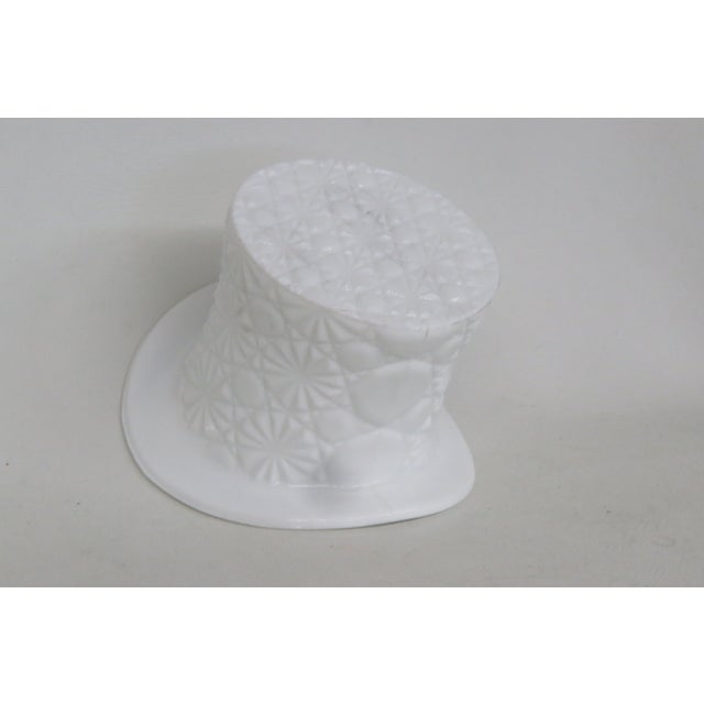 Mid 20th Century Fenton Daisy and Button Top Hat Vintage Milk Glass Figurine Vase Cup 4769b For Sale - Image 5 of 13