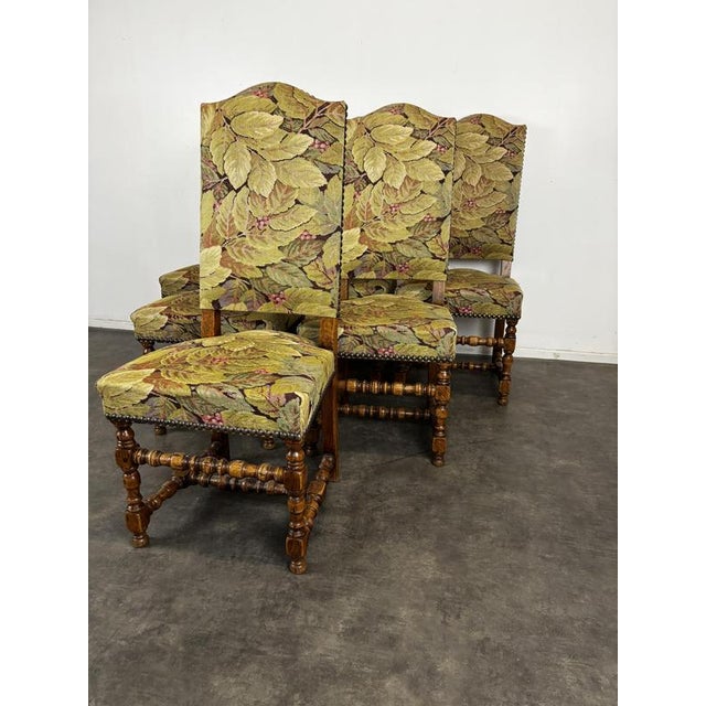 Louis XIII Chairs in Turned Walnut with Foliage Fabric, Set of 6 For Sale - Image 3 of 6