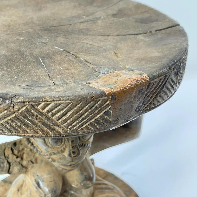 Early 20th Century Tabwa Figural Stool with Indigenous Repairs For Sale - Image 9 of 10