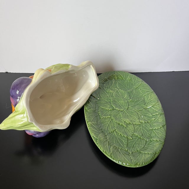 Vintage Italian Majolica Bunny Butter Dish – Hand-Painted Ceramic Easter Kitchen Decor, Made in Italy For Sale In Phoenix - Image 6 of 11