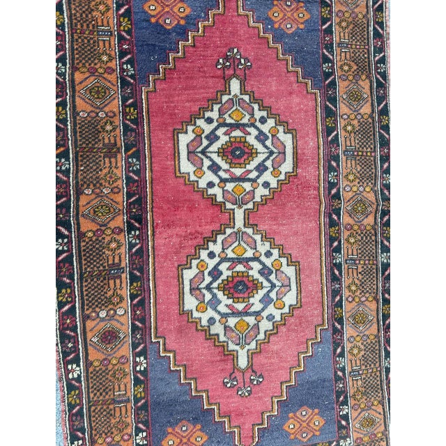 Mid-Century Turkish Anatolian Rug, 1940s For Sale - Image 18 of 18