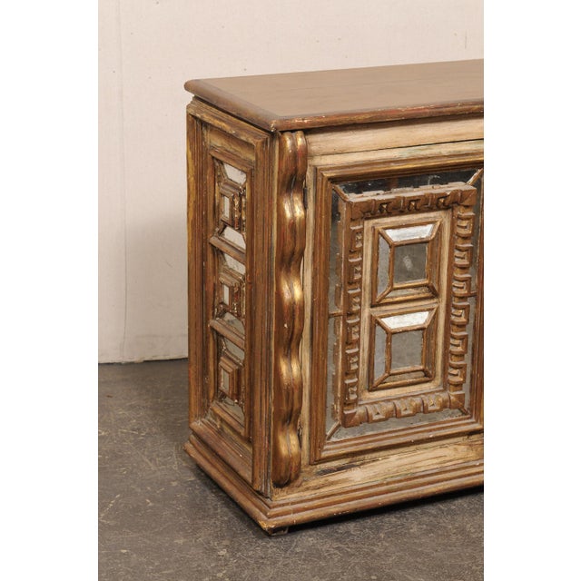Mid 20th Century Spanish Giltwood & Mirrored Console Cabinet For Sale - Image 10 of 15