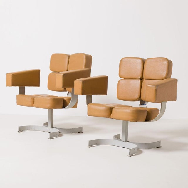Vintage Brutalist Swivel Chair, 1970s For Sale - Image 10 of 13