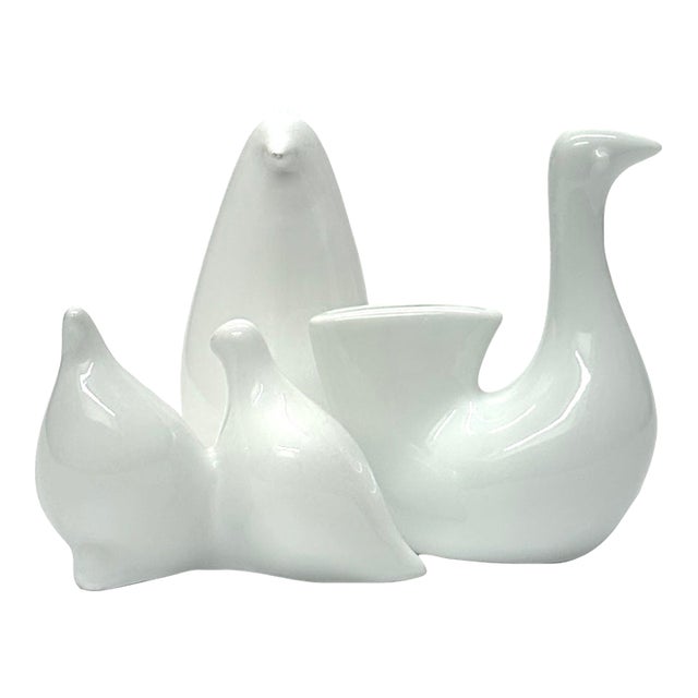Eclectic White Ceramic Bird Curation - Group of 3 For Sale