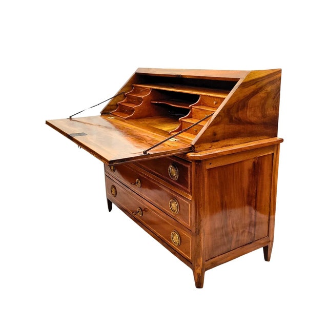 Brown Louis XVI Secretaire in Walnut For Sale - Image 8 of 13