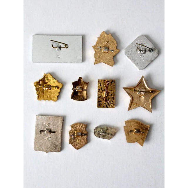 Collection Vintage Soviet Russian Pins - Set of 11 For Sale - Image 4 of 6