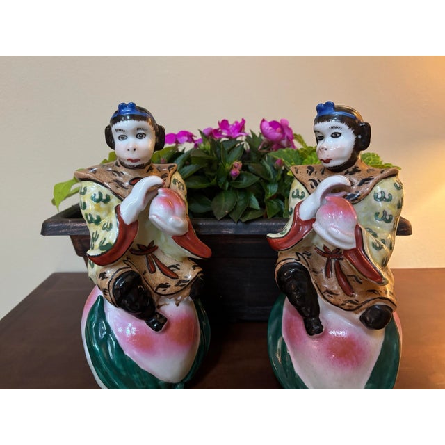 Peach Mid-20th Century Chinoiserie Porcelain Monkey & Longevity Peach Figurines - Pair For Sale - Image 8 of 13