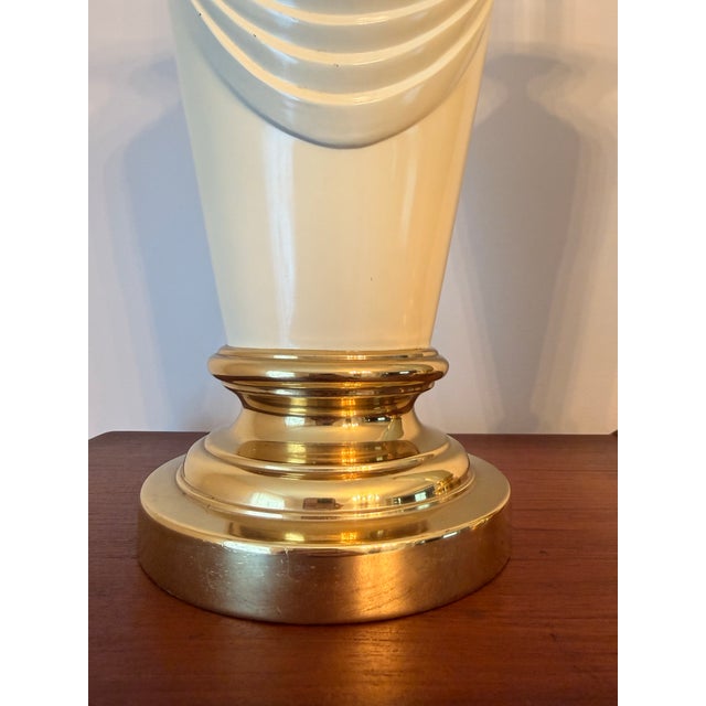 Vintage Hollywood Regency Brass & Cream Ceramic Drape Table Lamps - A Pair For Sale In Miami - Image 6 of 12