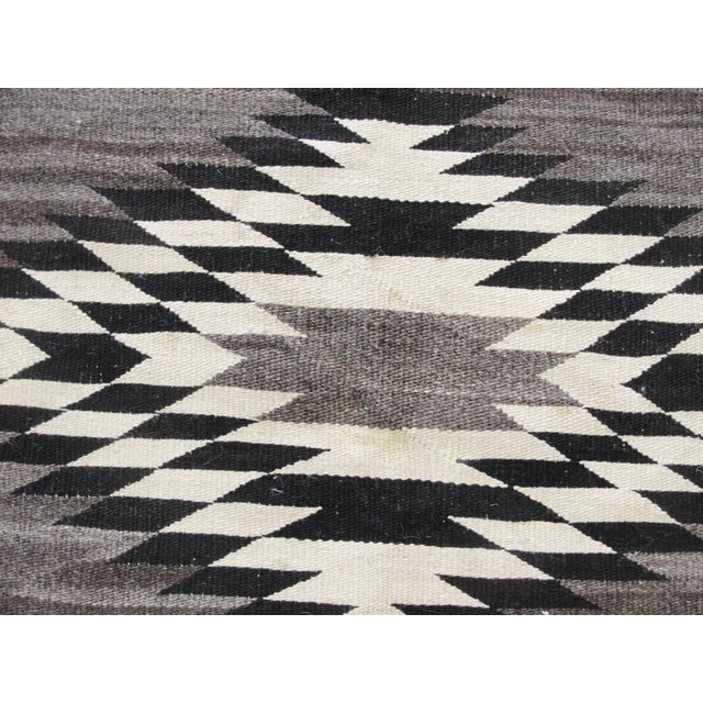 Native American Antique Navajo Crystal / Two Grey Hills Transitional Natural-Wool Rug 3'6" × 5' For Sale - Image 3 of 8