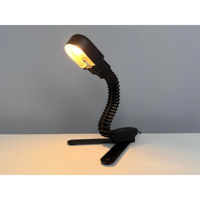 Mid-Century Modern Cobra Junior Table Lamp by Masayuki Kurokawa for Yamagiwa, 1970s For Sale - Image 3 of 7