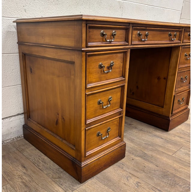 Vintage Sligh Lowry Furniture Green Leather Top Executive Desk For Sale In Kansas City - Image 6 of 18
