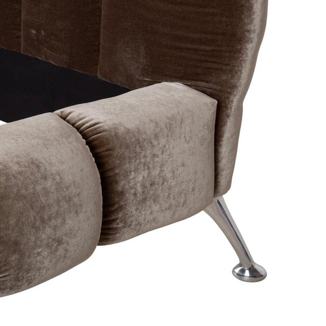 Cloud 7 Fabric Bed in Silver Grey from Bretz For Sale - Image 5 of 13