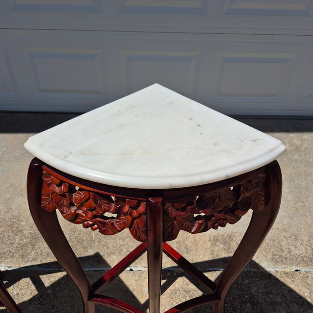 Late 20th Century Late 20th Century Carved Red Mahogany Stone Top Corner Tables Pedestals Plant Stands, a Pair For Sale - Image 5 of 15
