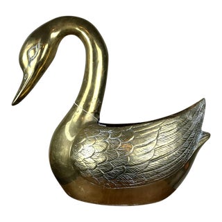 Vintage Mid-Century Modern Hollywood Regency Large Brass Swan Planter For Sale