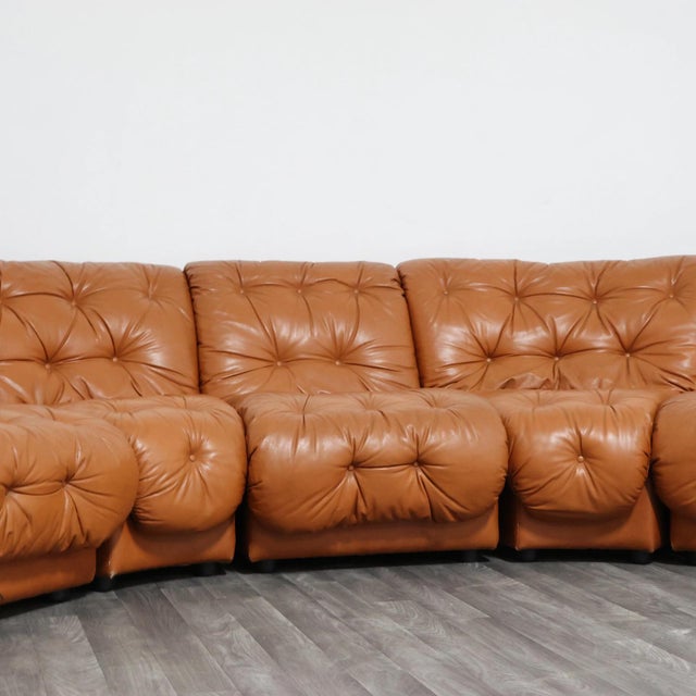 Modular Corner Sofa in Cognac Leather in the style of Afra and Tobia Scarpa, 1970s, Set of 5 For Sale - Image 4 of 12