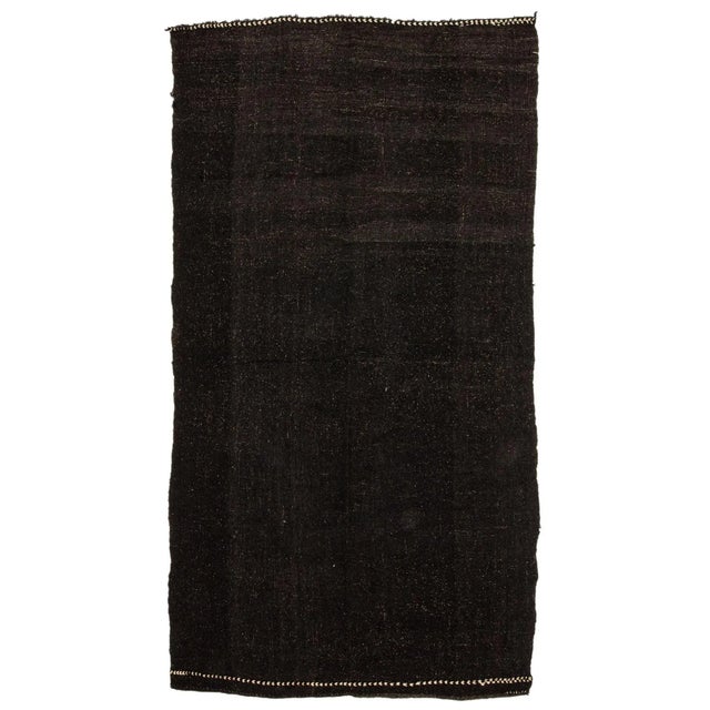 Textile 1960s Vintage Dark Brown Goat Hair Kilim Rug- 5′5″ × 10′2″ For Sale - Image 7 of 7