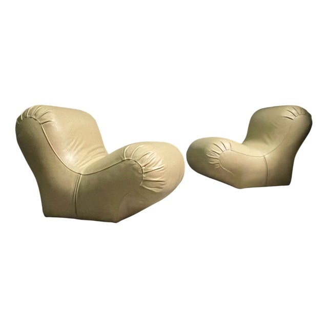 Small Sculptural Lounge Chairs, France, 1970s, Set of 2 For Sale