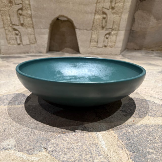 Low & Wide Gainey Pottery Planters Mid Century Modern Different Colors For Sale In San Diego - Image 6 of 12