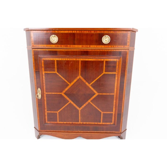 Sheraton Revival Corner Cabinet in Mahogany Marquetry, 1920s For Sale - Image 6 of 7