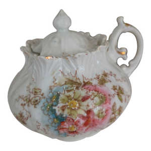 Early 20th-Century Japanese Floral Porcelain Petite Covered Sugar Bowl