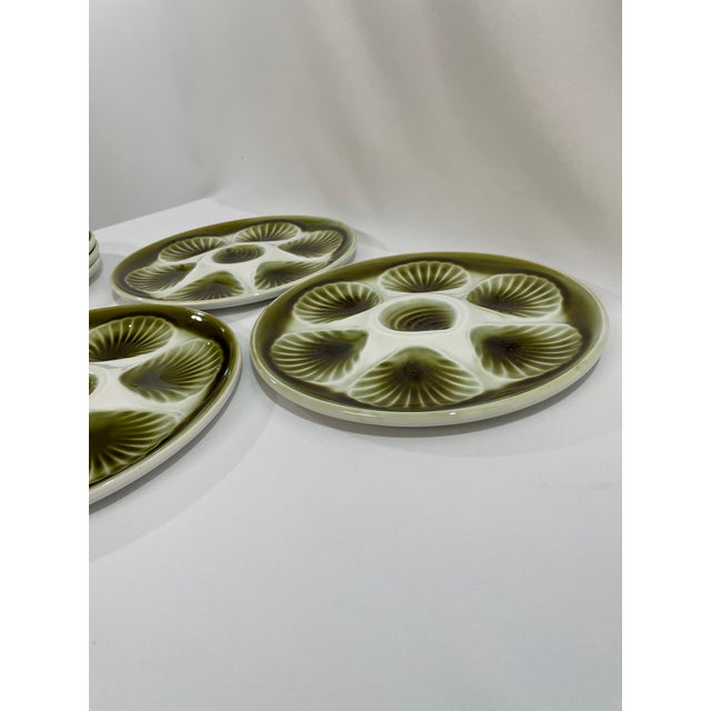 1950s French Orchies Moulin Des Loups Oyster Plates With Platter - Set of 7 For Sale - Image 14 of 17