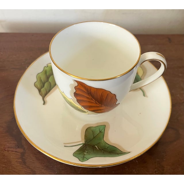 Antique 19th Century Wedgwood China Porcelain Hand Painted Tea Cup & Saucer in the Shadow Leaf Pattern For Sale - Image 9 of 18