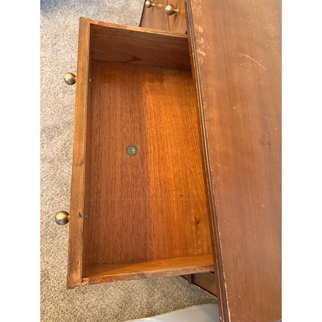 Wood Early 1900s Antique Solid Wood Chest by Davies-Putnam Co., Grand Rapids For Sale - Image 7 of 12
