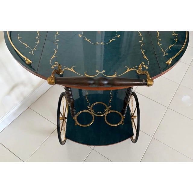 Mid-Century Italian Hollywood Regency Marquetry Drop-Leaf Bar Cart For Sale In New York - Image 6 of 9