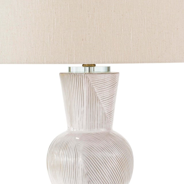 Traditional Regina Andrew Hugo Ceramic Table Lamp For Sale - Image 3 of 6
