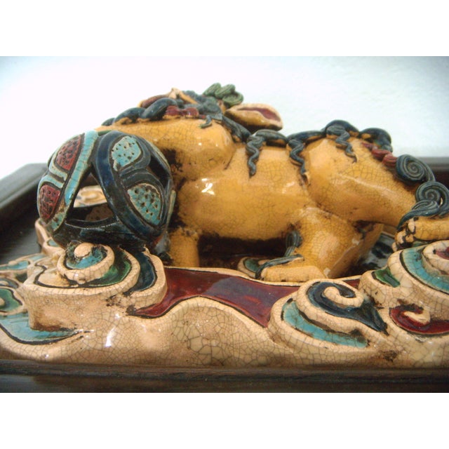Early 20th Century Glazed Shiwan Foo Dog / Guardian Lion, Wood Mounted Antique Chinese Ceramic Wall Tile For Sale - Image 5 of 10